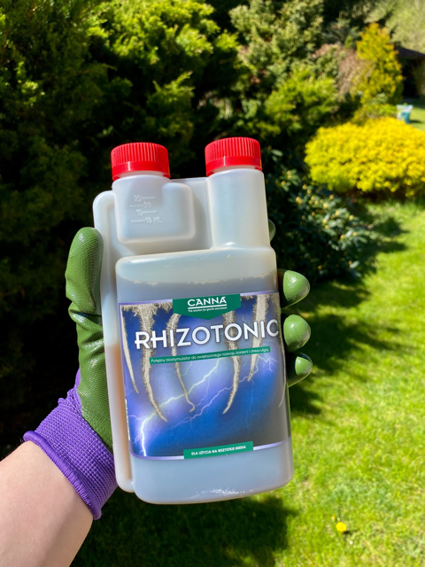 Canna Rhizotonic fertilizer 250 ml root growth stimulator